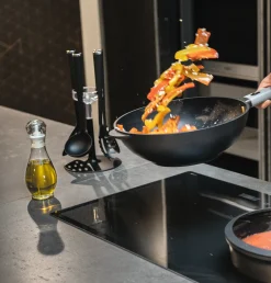 WOK SALTAPASTA ø32CM CON MANICO REMOVIBILE "COOK&SPACE"